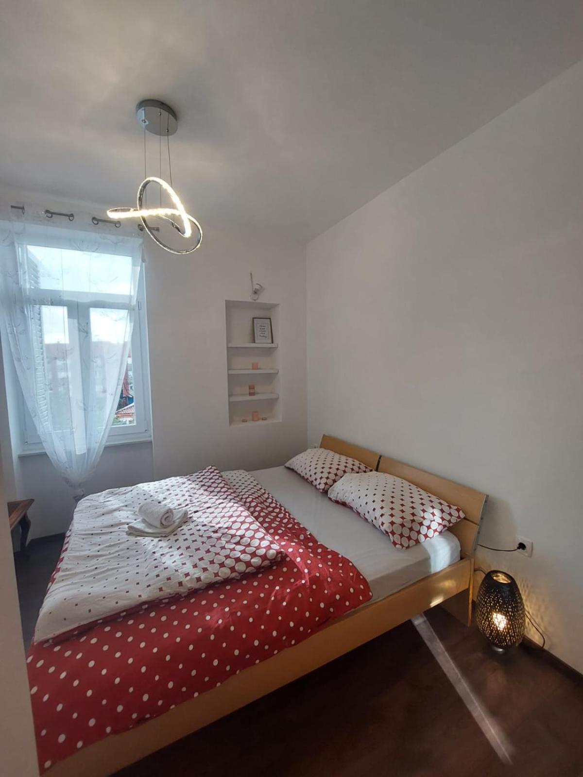 Apartman Lana 리예카 외부 사진